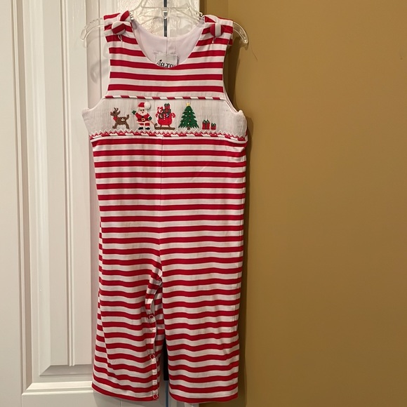 DELANEY CHRISTMAS 🎄 BABY’S OUTFIT - Picture 7 of 14